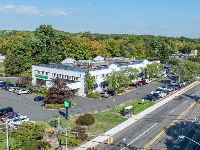 Aerial view of 275-277 Forest Avenue, Paramus