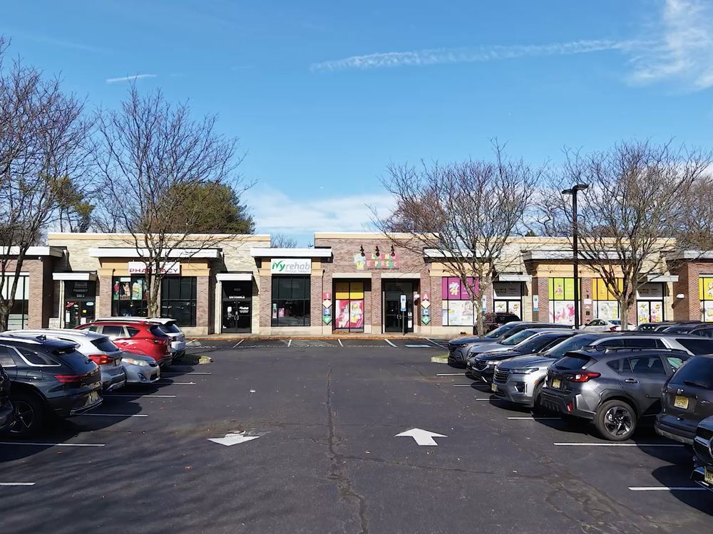 River Vale Plaza shops